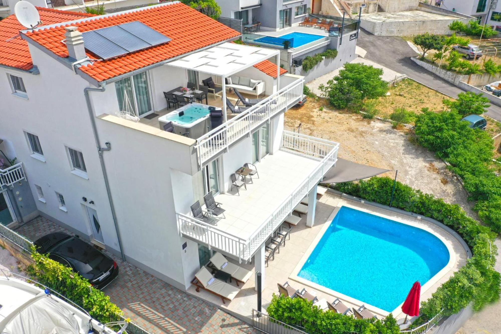 Magnificent Villa With Pool, Hot Tub, Sea View, Sauna Mimice Exterior foto